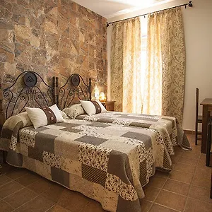 Cinco Balcones Country house